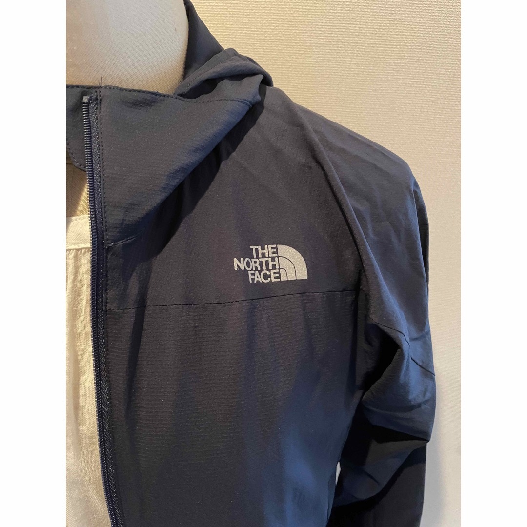 THE NORTH FACE(ザノースフェイス)のノースフェイス　ジャケット　ブルゾン　ジャンパー　ネイビー　M NPW21668 レディースのジャケット/アウター(ナイロンジャケット)の商品写真