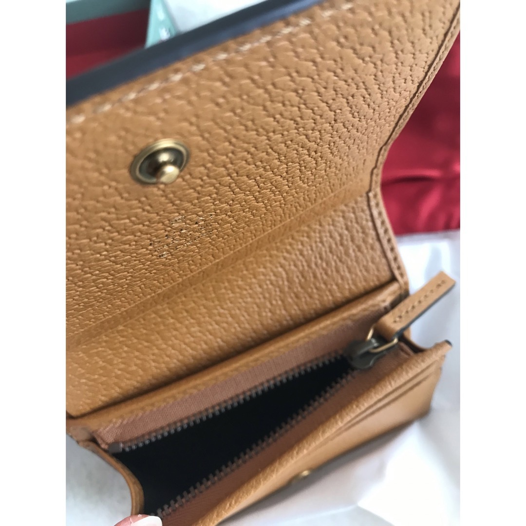 GUCCI - 期間限定お値下げ GUCCI ディズニーコラボ二つ折りミニ GUCCI - 期間限定お値下げ GUCCI ディズニーコラボ二つ折りミニ