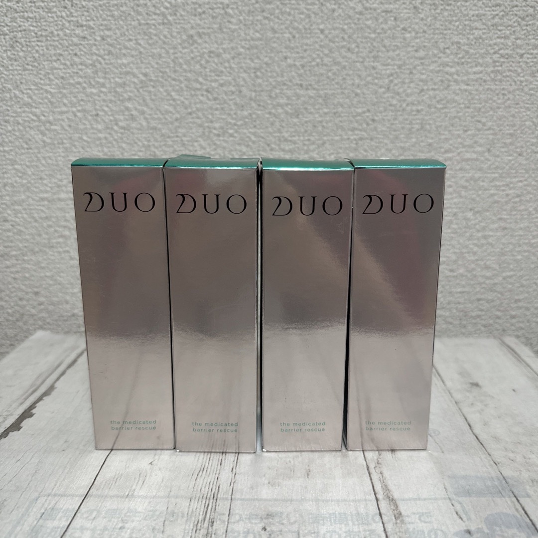 DUO(デュオ)の新品　4本DUO ザ 薬用バリアレスキュー コスメ/美容のスキンケア/基礎化粧品(化粧水/ローション)の商品写真