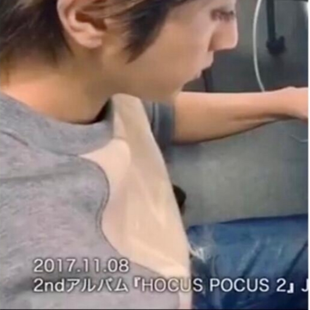 Nissy 西島隆弘 にっしー ヌメロヴェントゥーノ N°21 スウェット Nissy 西島隆弘 にっしー ヌメロヴェントゥーノ N°21 スウェット