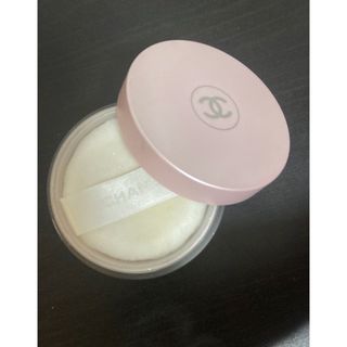 シャネル(CHANEL)のCHANEL チャンス　オータンドゥル　 シマリング　フレグランス　パウダー(ボディパウダー)