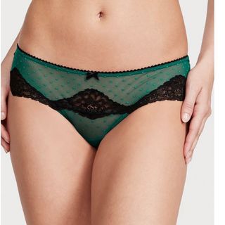 ヴィクトリアズシークレット(Victoria's Secret)の新品　 レーストリム ドット メッシュ ヒップスター ソングショーツ(ショーツ)