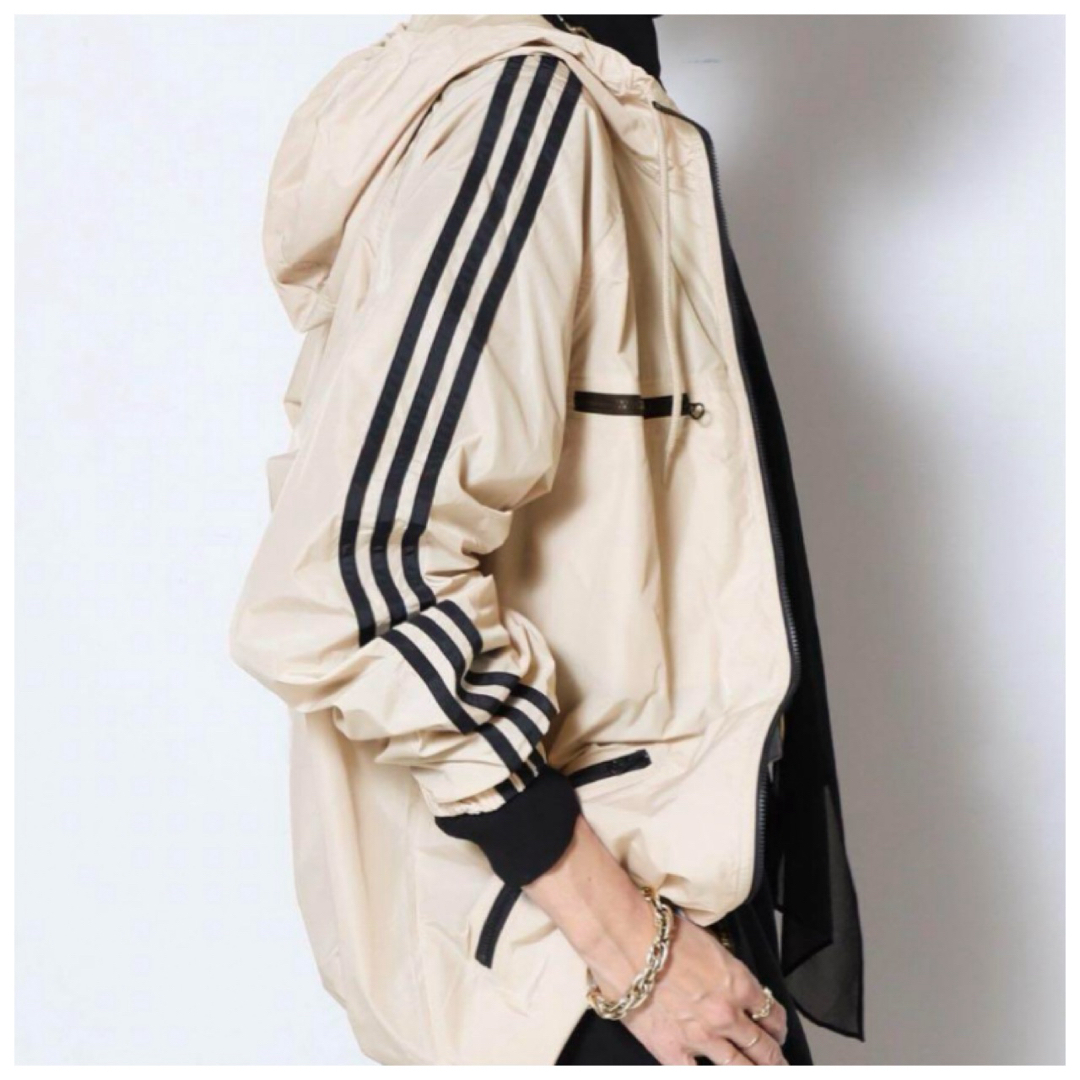 DEUXIEME CLASSE(ドゥーズィエムクラス)の新品　ADIDAS/アディダス　ZIP ブルゾン　Lサイズ レディースのジャケット/アウター(ブルゾン)の商品写真