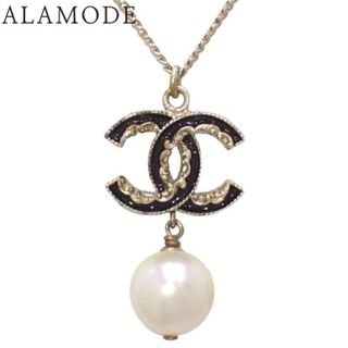 シャネル(CHANEL)のCHANEL(シャネル) ココマーク スイングパールネックレス ネックレス アクセサリー ジュエリー メタル(ＧＰ) フェイクパール ゴールド金 ブラック黒 B14V刻印 レディース 41100038809【中古】【アラモード】(ネックレス)