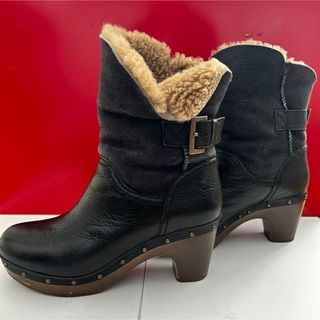 アグ(UGG)のUGG ブーツ レザー×ムートン×スタッズ 23cm(ブーツ)