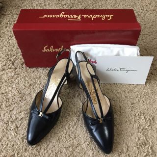 サルヴァトーレフェラガモ(Salvatore Ferragamo)のじゅんちゃん様専用(ハイヒール/パンプス)