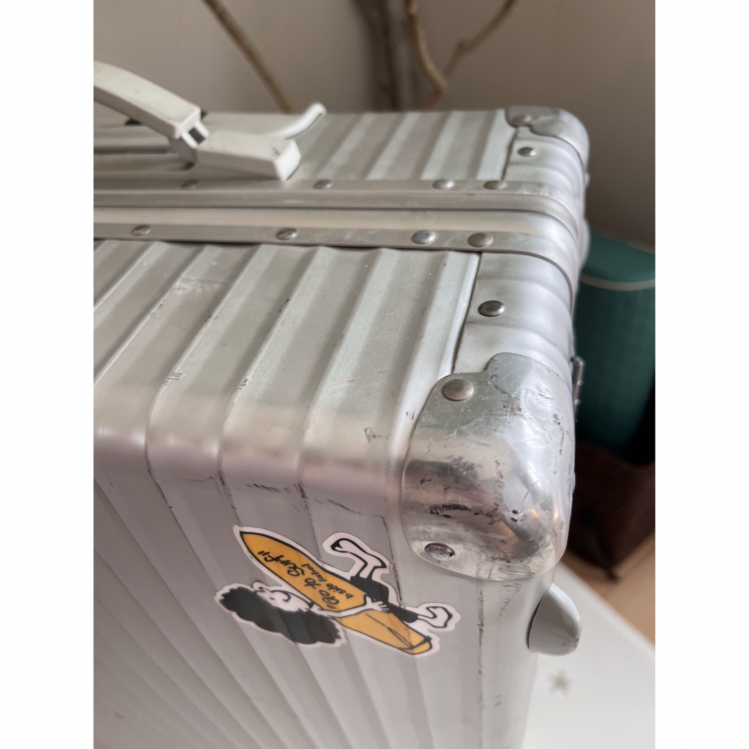 RIMOWA(リモワ)のrimowa 二輪　廃盤　クラシックフライト　61L 青文字 メンズのバッグ(トラベルバッグ/スーツケース)の商品写真