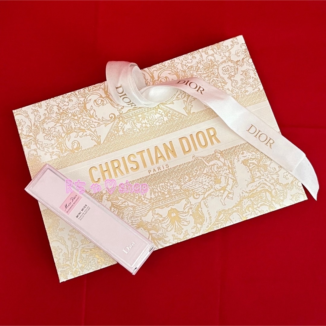 Christian Dior(クリスチャンディオール)のディオール ミスディオールブルーミングブーケ ミニミス 本体 MISSDIOR  コスメ/美容の香水(香水(女性用))の商品写真