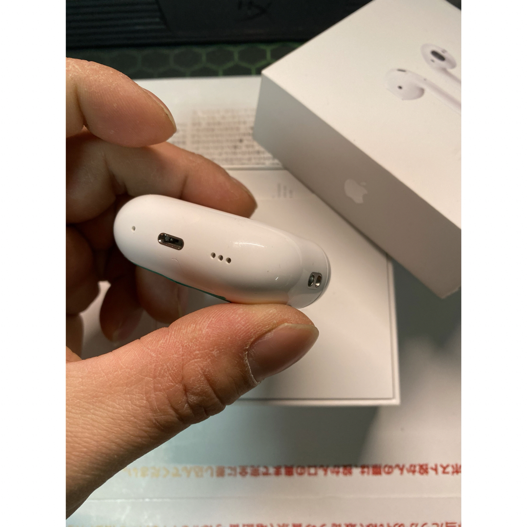 Apple - Apple AirPods Pro 第2世代 充電ケース lightningの通販 Apple - Apple AirPods Pro 第2世代 充電ケース lightningの通販