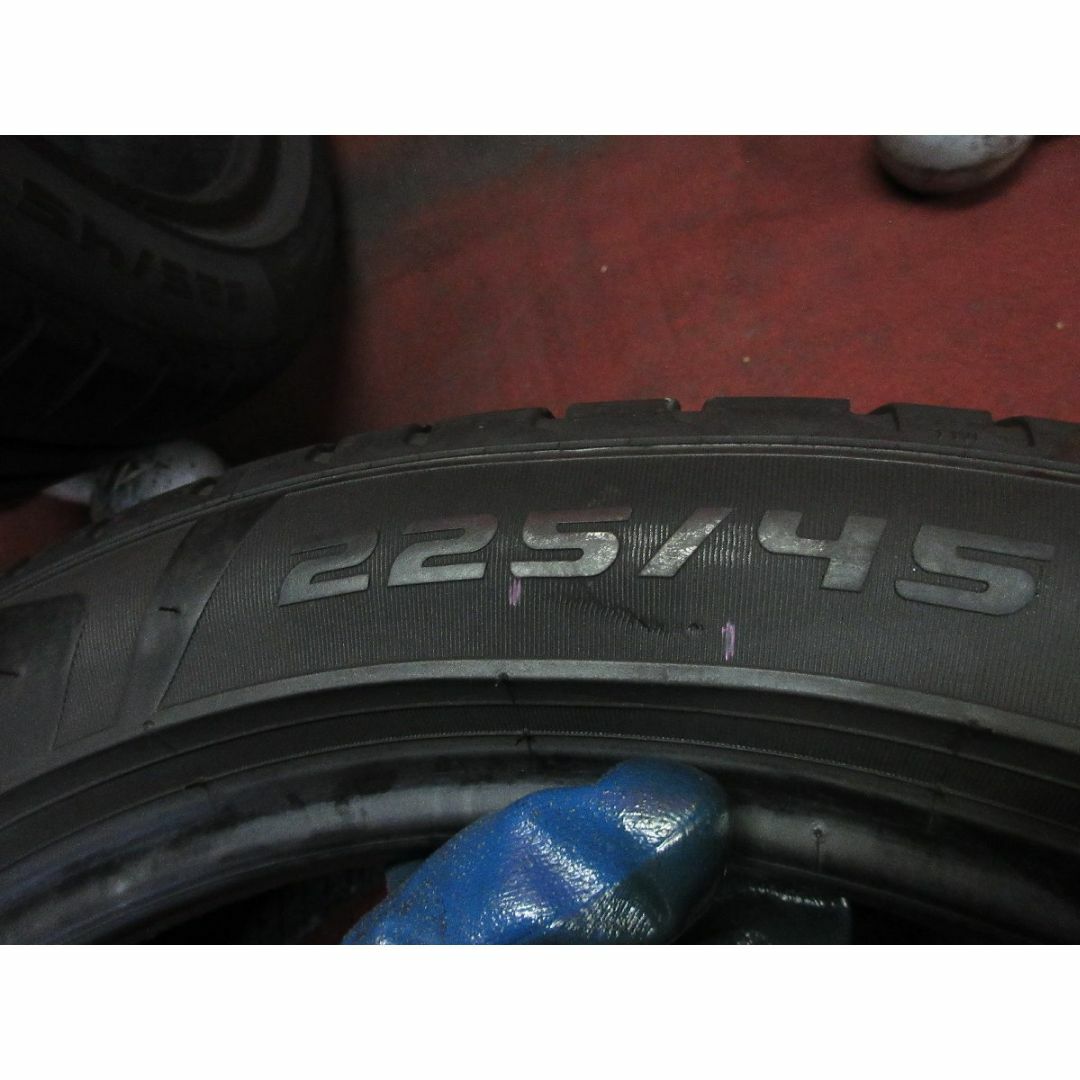 ピレリ(ピレリ)の中古タイヤ 2本  225/45R18 ピレリ ★13128T 自動車/バイクの自動車(タイヤ)の商品写真