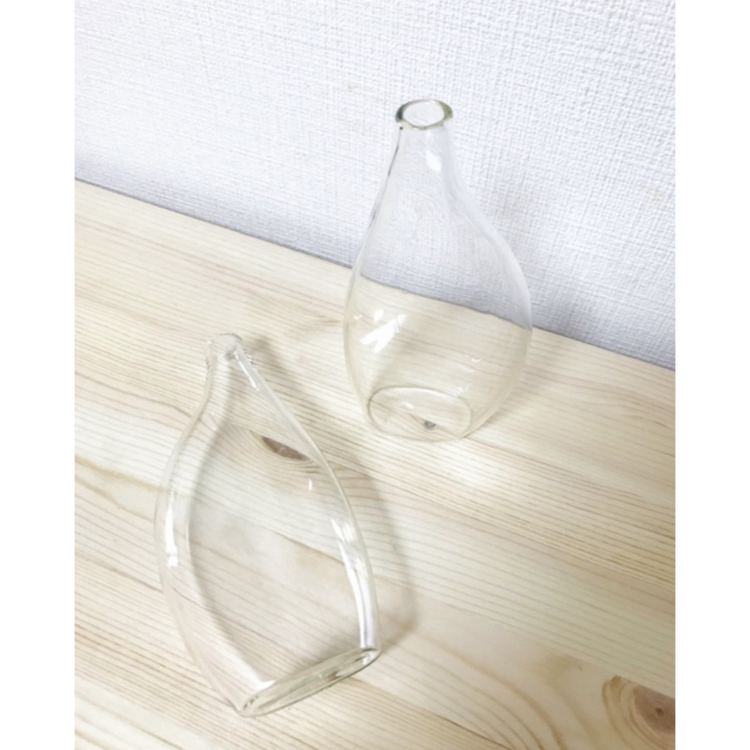 北欧デザインの花瓶　フラワーベース　ぷっくりガラス一輪挿し　一個 インテリア/住まい/日用品のインテリア小物(花瓶)の商品写真