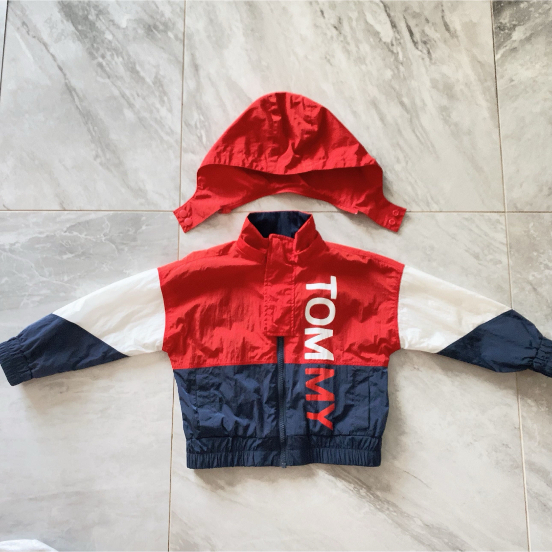 TOMMY HILFIGER(トミーヒルフィガー)の［送料込　美品］100サイズ　TOMMY HILFIGER KIDS 3イン1  キッズ/ベビー/マタニティのキッズ服男の子用(90cm~)(ジャケット/上着)の商品写真