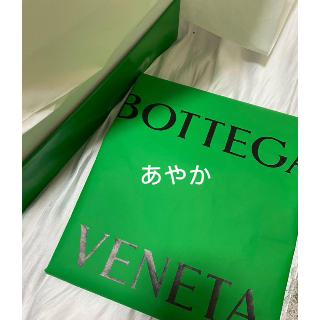 Bottega Veneta(ボッテガヴェネタ)の新品未使用BOTTEGA VENETAボッテガ　タイヤ チェルシーブーツ37 レディースの靴/シューズ(ブーツ)の商品写真