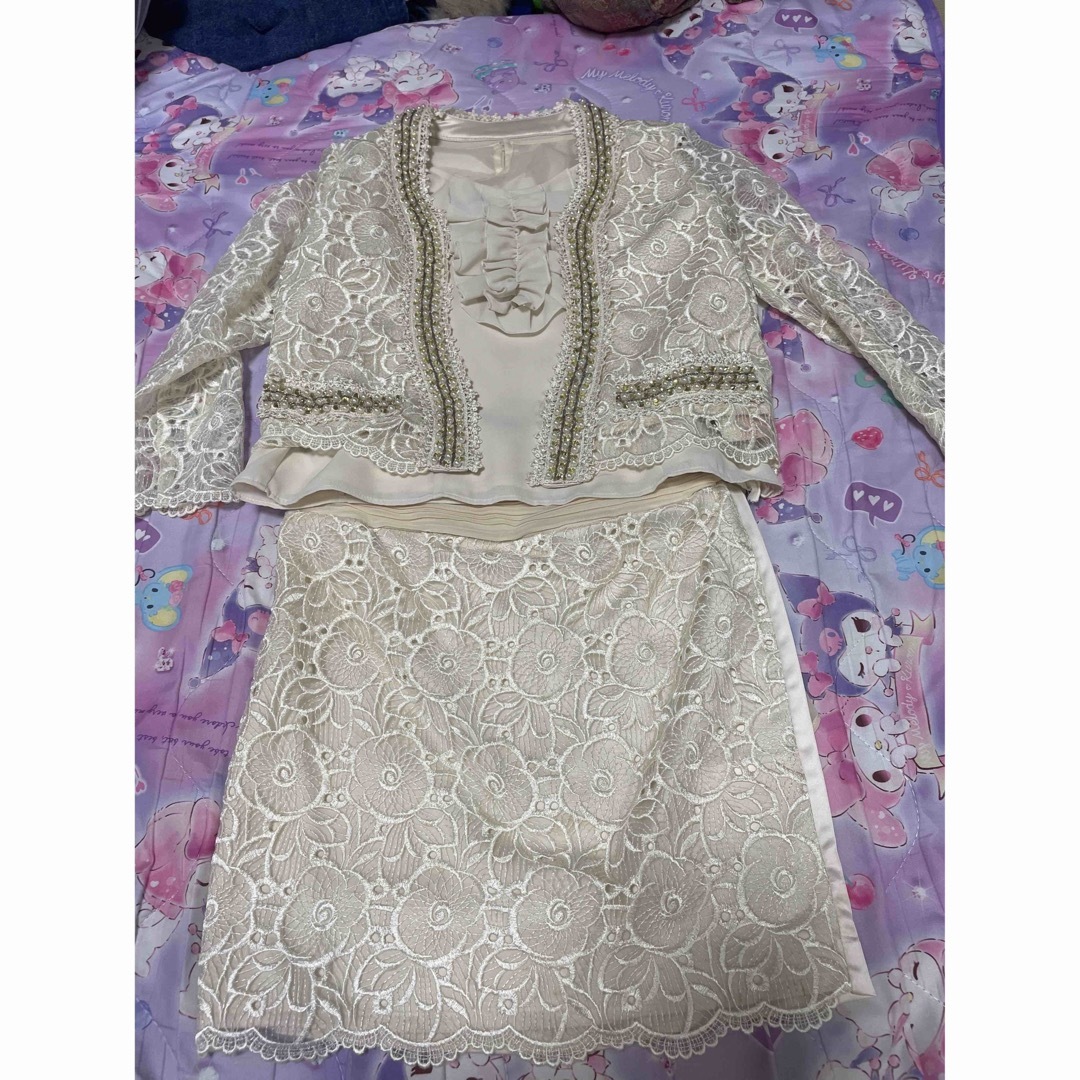 新品タグ付きソブレママスーツキャバ レディースのフォーマル/ドレス(スーツ)の商品写真