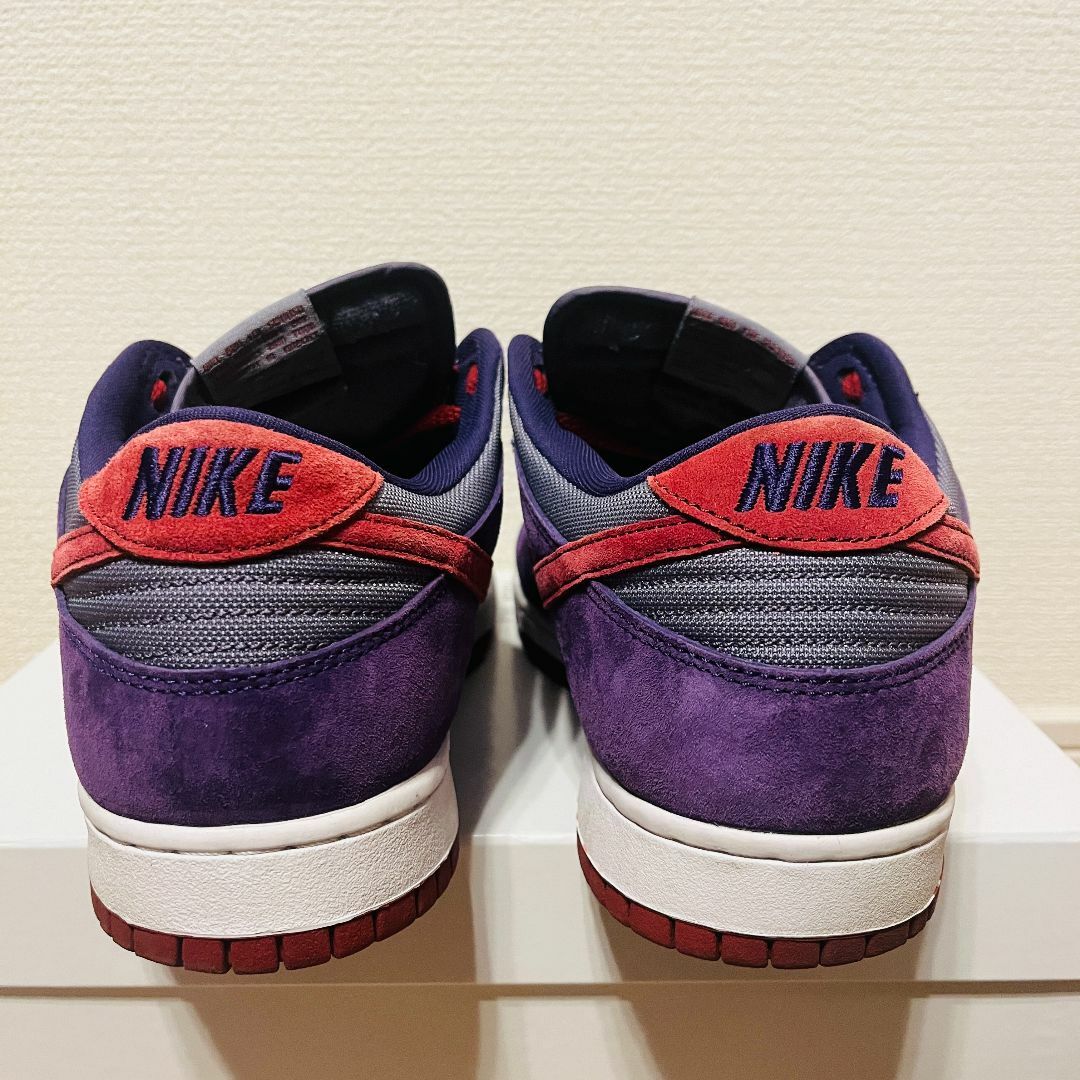 NIKE(ナイキ)の【極美品】NIKE DUNK LOW「Plum」29cm メンズの靴/シューズ(スニーカー)の商品写真