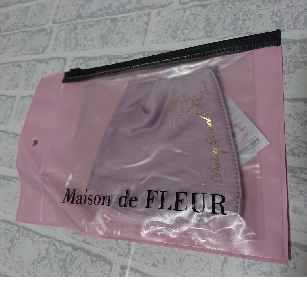 Maison de FLEUR(メゾンドフルール)のメゾンフルールマスク レディースのファッション小物(その他)の商品写真