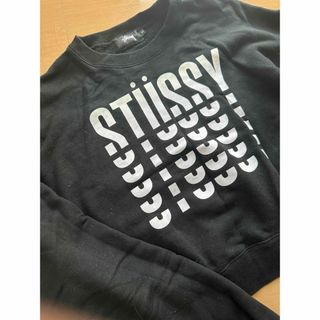 ステューシー(STUSSY)のステューシー トレーナー(トレーナー/スウェット)