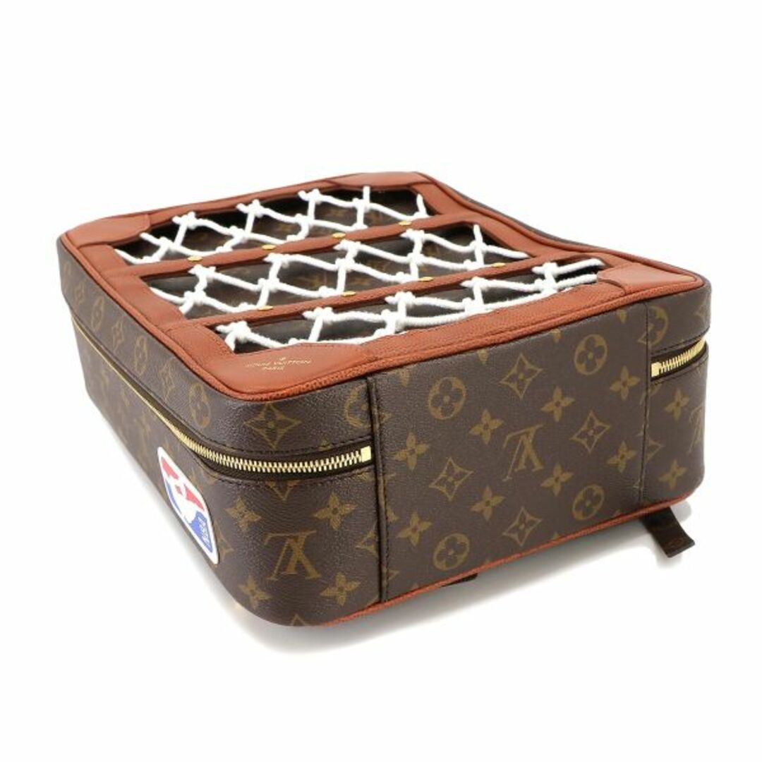 LOUIS VUITTON(ルイヴィトン)の未使用 展示品 ルイ ヴィトン LOUIS VUITTON NBA モノグラム シューズ ボックス バックパック ブラウン M45784 RFID VLP 90220244 メンズのバッグ(バッグパック/リュック)の商品写真