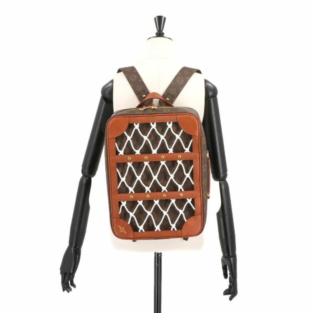 LOUIS VUITTON(ルイヴィトン)の未使用 展示品 ルイ ヴィトン LOUIS VUITTON NBA モノグラム シューズ ボックス バックパック ブラウン M45784 RFID VLP 90220244 メンズのバッグ(バッグパック/リュック)の商品写真