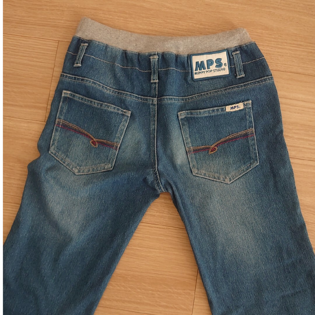 MPS(エムピーエス)のMPS デニム 150 ストレート ライトオン キッズ/ベビー/マタニティのキッズ服男の子用(90cm~)(パンツ/スパッツ)の商品写真