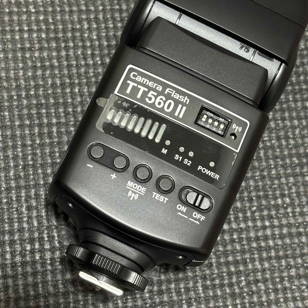 【美品】GODOX TT560II フラッシュ ストロボ CANON用 スマホ/家電/カメラのカメラ(ストロボ/照明)の商品写真