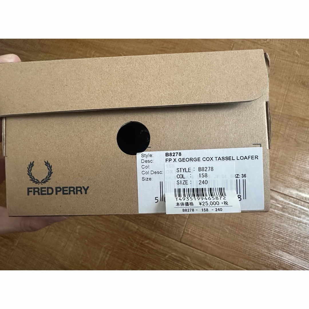 FRED PERRY(フレッドペリー)のFRED PERRY x GEORGE COX  タッセルローファー  レディースの靴/シューズ(ローファー/革靴)の商品写真