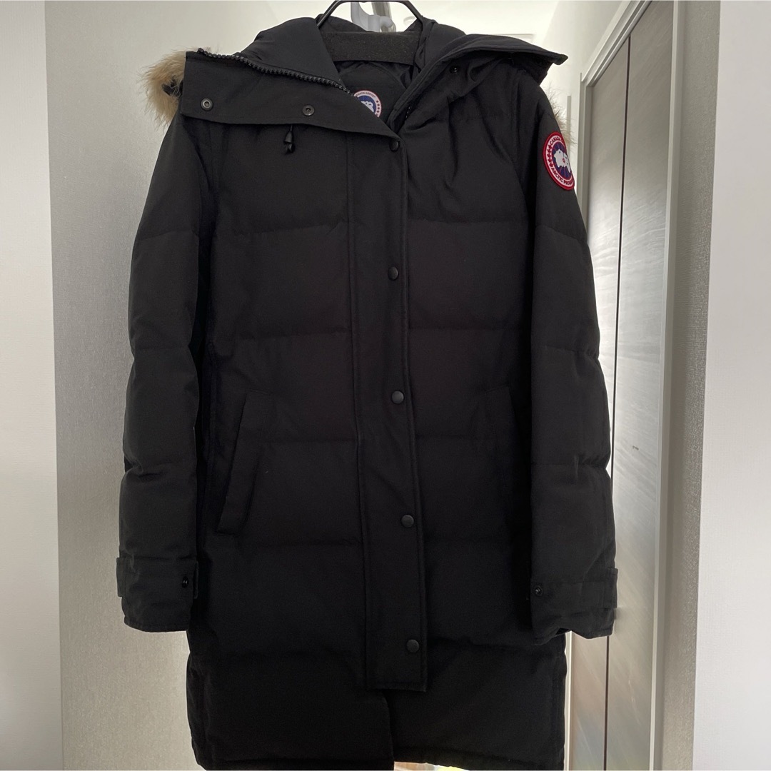 CANADA GOOSE(カナダグース)のカナダグース☆マッケンジー　M レディースのジャケット/アウター(ダウンジャケット)の商品写真