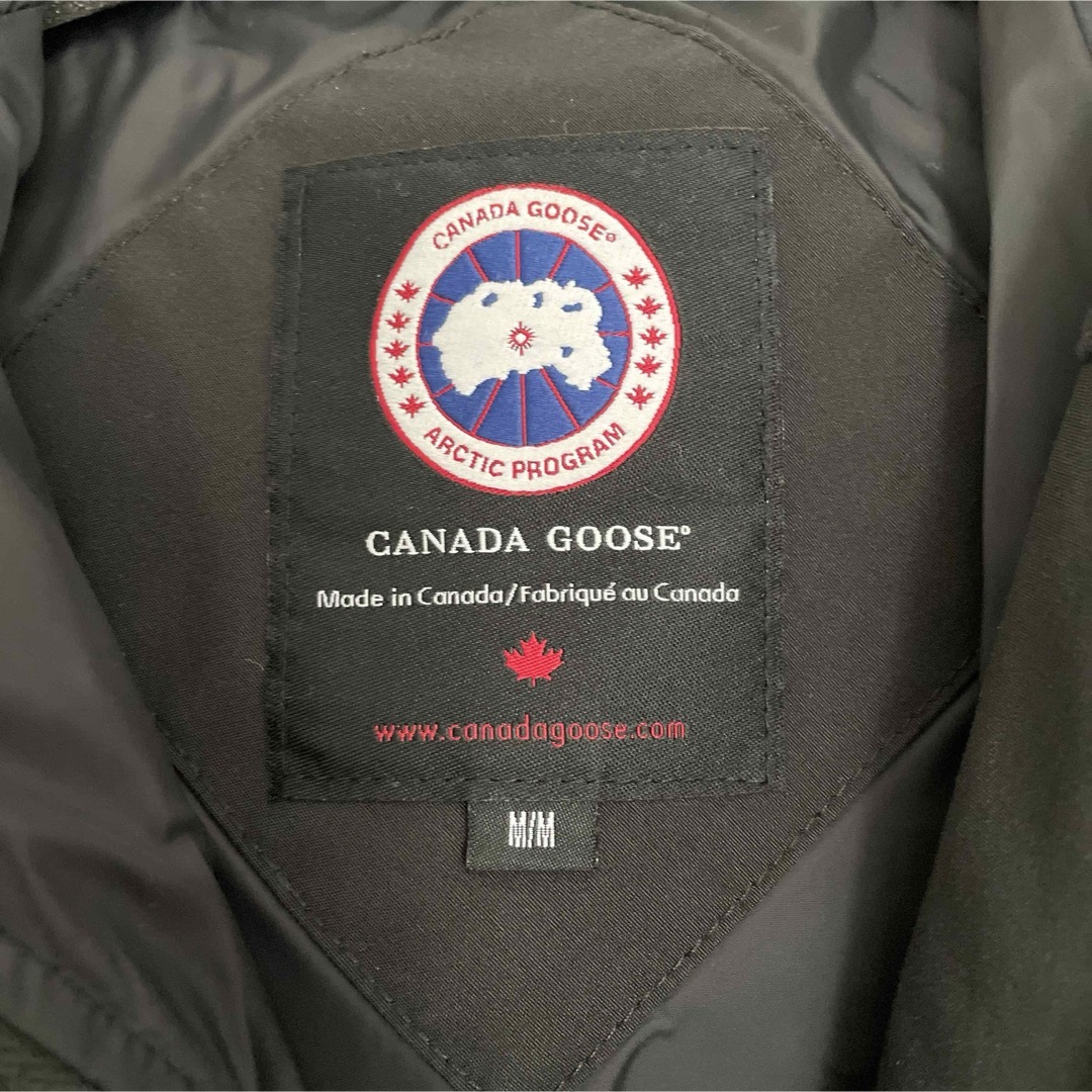 CANADA GOOSE(カナダグース)のカナダグース☆マッケンジー　M レディースのジャケット/アウター(ダウンジャケット)の商品写真