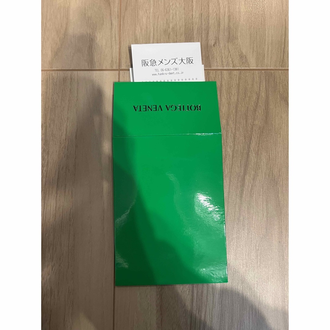 Bottega Veneta(ボッテガヴェネタ)のBOTTEGA VENETA カセット　ミニ　グリーン メンズのバッグ(ショルダーバッグ)の商品写真