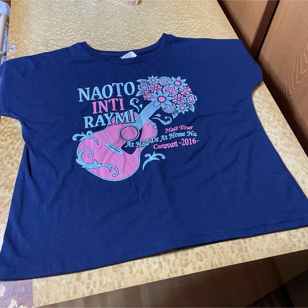 ナオト・インティライミ　ツアーTシャツ　レディース仕様 エンタメ/ホビーのタレントグッズ(ミュージシャン)の商品写真