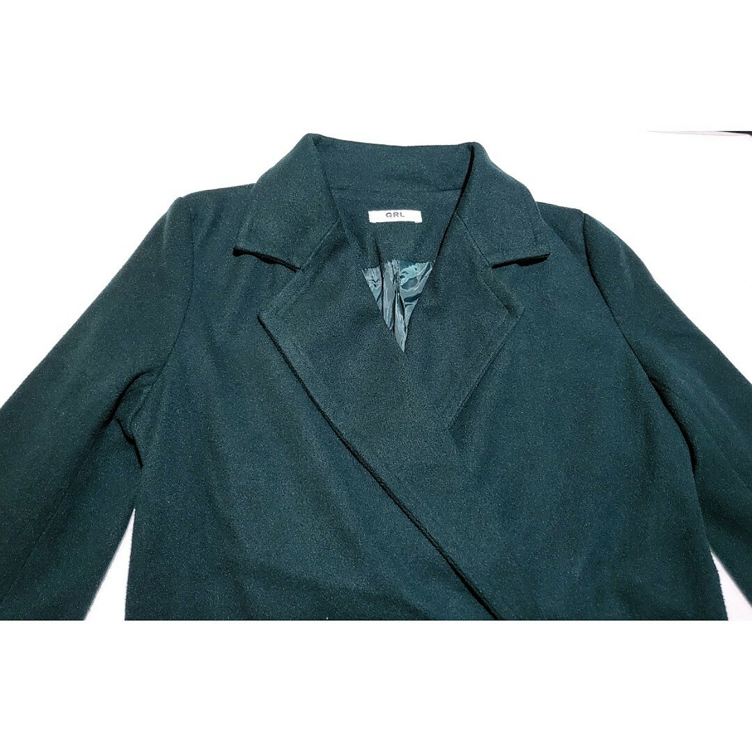 GRL(グレイル)の美品 GRL グレイル ピーコート ダブルボタン 細身 ダークグリーン レディースのジャケット/アウター(ピーコート)の商品写真