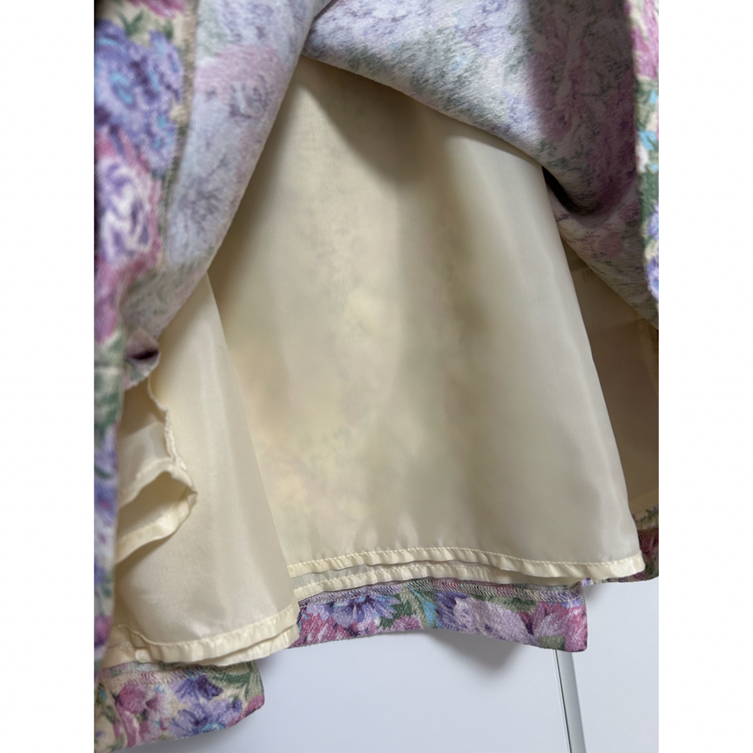 Couture Brooch(クチュールブローチ)のCouture brooch 花柄スカート レディースのスカート(ひざ丈スカート)の商品写真