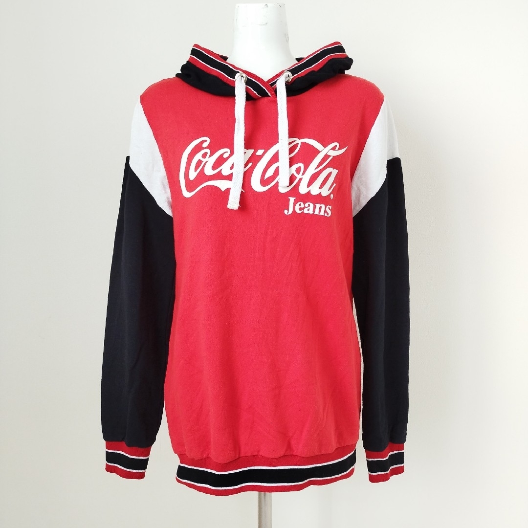 トップスCOCA-COLA JEANS　パーカー　M