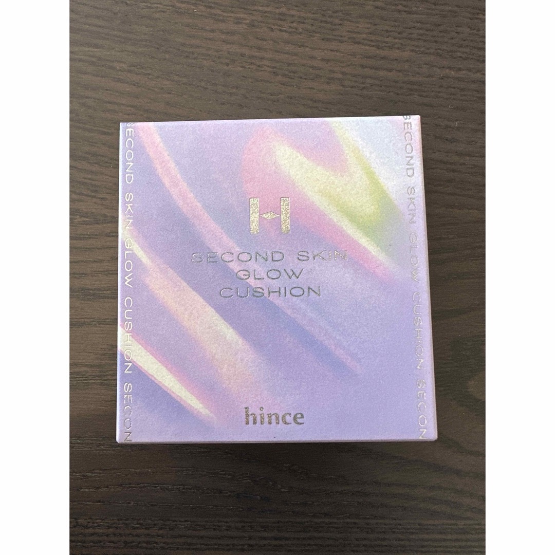 hince(ヒンス)のnao様専用★ヒンス　hince セカンドスキングロウクッション 17  コスメ/美容のベースメイク/化粧品(ファンデーション)の商品写真