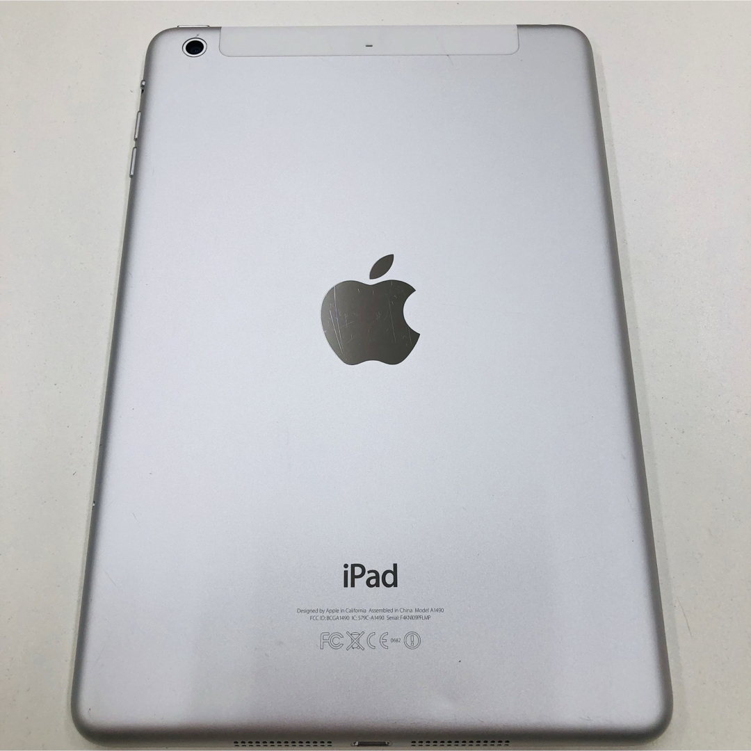 iPad(アイパッド)のアップル iPad mini2（64GB）ドコモ アイパッド スマホ/家電/カメラのPC/タブレット(タブレット)の商品写真