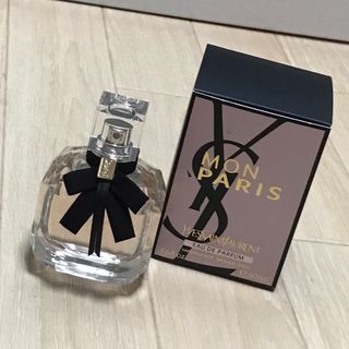 イヴサンローラン(Yves Saint Laurent)のイヴサンローラン モンパリ オーデパルファム 50 香水(香水(女性用))