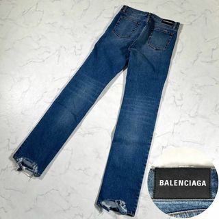 バレンシアガ(Balenciaga)の【極美品】BALENCIAGA ダメージヘム　ストレッチデニム　クラッシュヘム(デニム/ジーンズ)