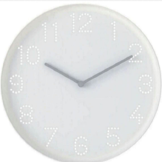イケア(IKEA)の【新品】IKEA トロマ 壁掛け 無音 時計 ホワイト(掛時計/柱時計)