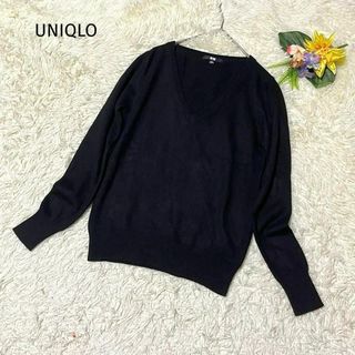 ユニクロ(UNIQLO)のUNIQLO  ユニクロ　カシミヤ100%  ニット　セーター　Vネック　黒　S(ニット/セーター)