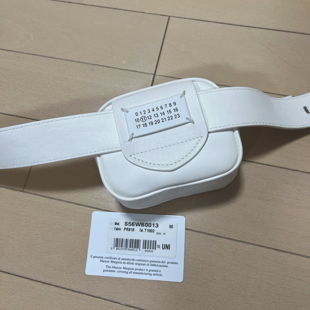 MM6 - マルジェラ レザーボディーポーチ ウエストベルトバッグの MM6 - マルジェラ レザーボディーポーチ ウエストベルトバッグの