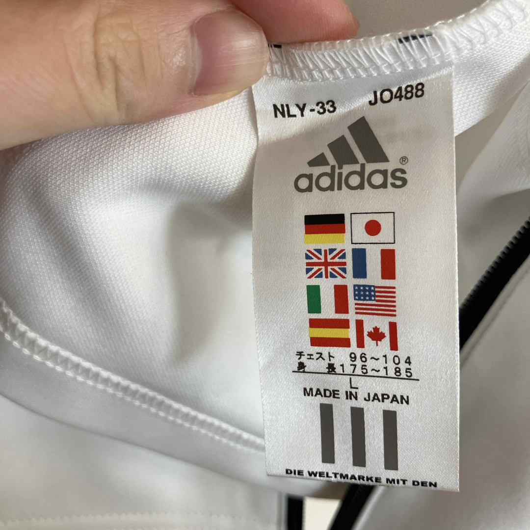 adidas(アディダス)のadidasジャージ　上　半袖 メンズのトップス(ジャージ)の商品写真