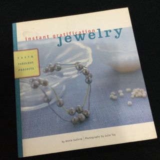 ジュエリー　ビーズ　洋書　英語　アクセサリー　Jewelry ネックレス　作品集(洋書)