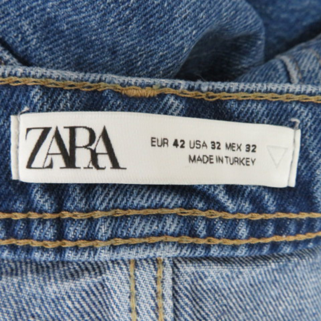 ZARA(ザラ)のザラ デニムパンツ ジーンズ テーパードパンツ 七分丈 ダメージ加工 レディースのパンツ(デニム/ジーンズ)の商品写真