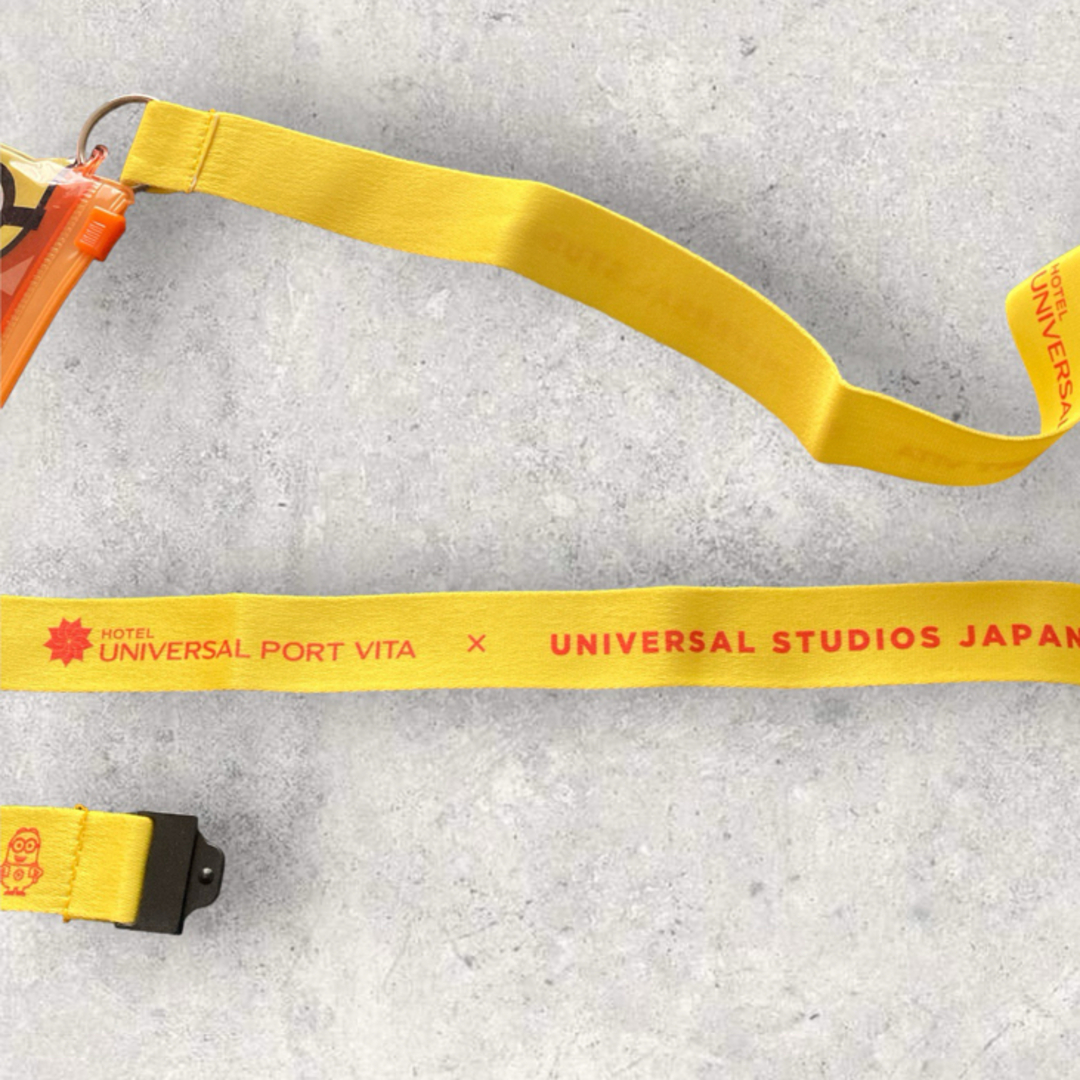 USJ(ユニバーサルスタジオジャパン)のミニオン パスケース ユニバーサル・スタジオ・ジャパン レディースのファッション小物(パスケース/IDカードホルダー)の商品写真