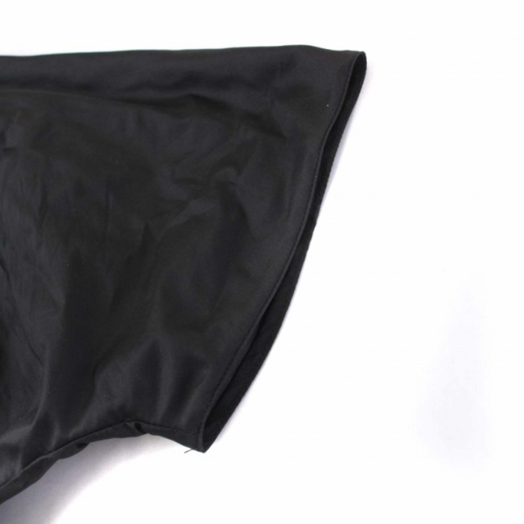 PRADA(プラダ)のプラダ トライアングルプレート ワンピース 半袖 ドルマン ひざ丈 38S 黒 レディースのワンピース(ひざ丈ワンピース)の商品写真