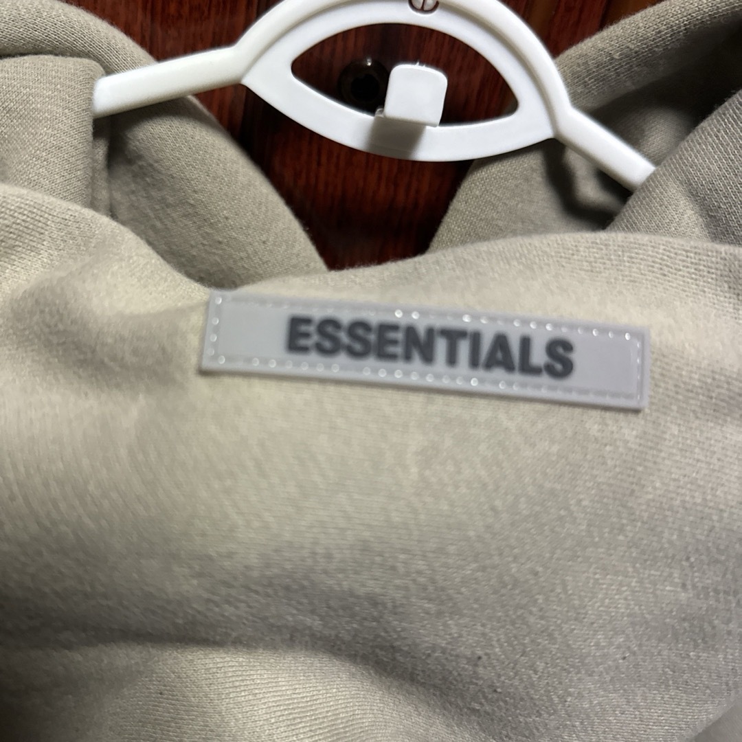 FEAR OF GOD(フィアオブゴッド)のessentials フーディー パーカー 激レア 完売品 メンズのトップス(パーカー)の商品写真