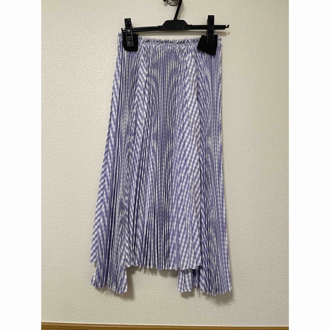 ZARA(ザラ)のbirthdaybash ギンガムチェック アシンメトリー プリーツ スカート  レディースのスカート(ひざ丈スカート)の商品写真
