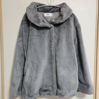 アズールバイマウジー(AZUL by moussy)のファーコート(毛皮/ファーコート)