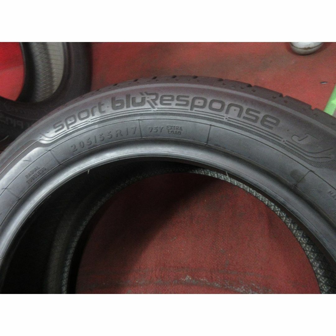 DUNLOP(ダンロップ)の 中古タイヤ 2本 205/55R17 ダンロップ ★13953T 自動車/バイクの自動車(タイヤ)の商品写真