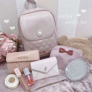 evelyn  ピンク Aライン ビジュー フレアノート